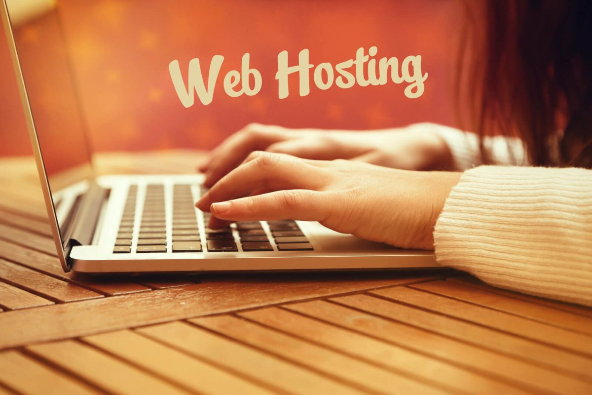 10 Väsentliga funktioner att leta efter i en pålitlig web hosting tjänst för e-handel